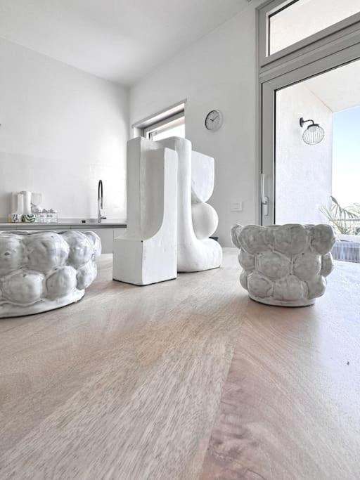 Aptments4 - Real Estate Solutions * Olbia